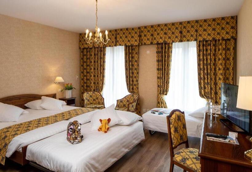 Pokój Rodzinny Ekonomiczny, International Au Lac Historic Lakeside