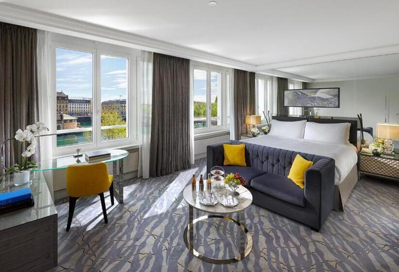 キングサイズベッドのデラックススイート, Mandarin Oriental Geneva