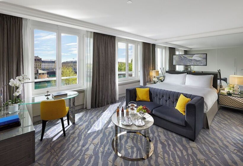 اتاق استاندارد با چشم‌انداز رودخانه, Mandarin Oriental Geneva