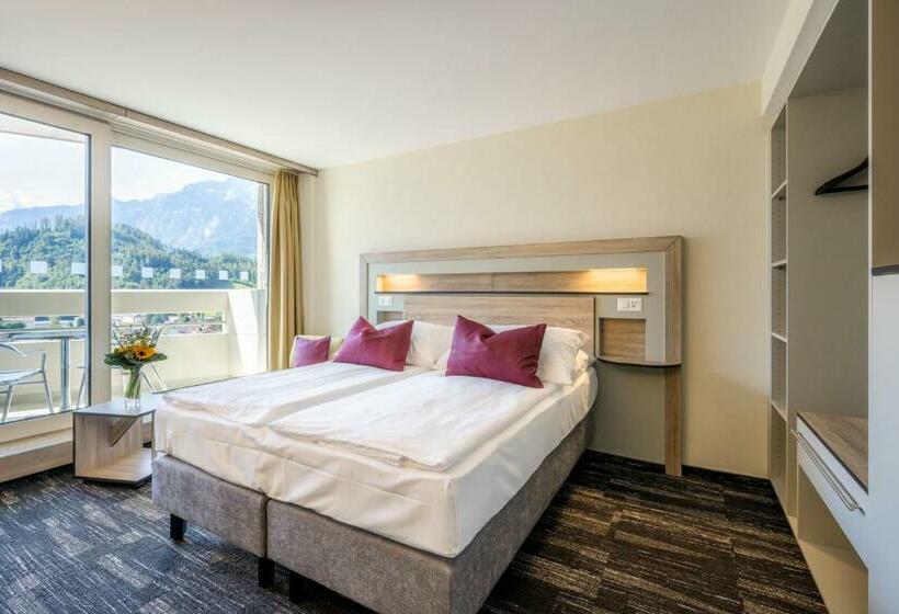 غرفة ديلوكس سرير ملكى, Metropole Swiss Quality