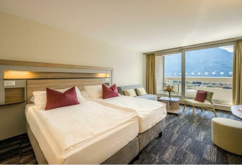 Deluxe Room, Metropole Swiss Quality