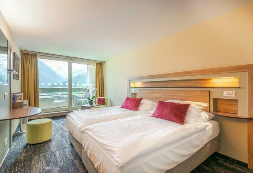 Deluxe Room, Metropole Swiss Quality