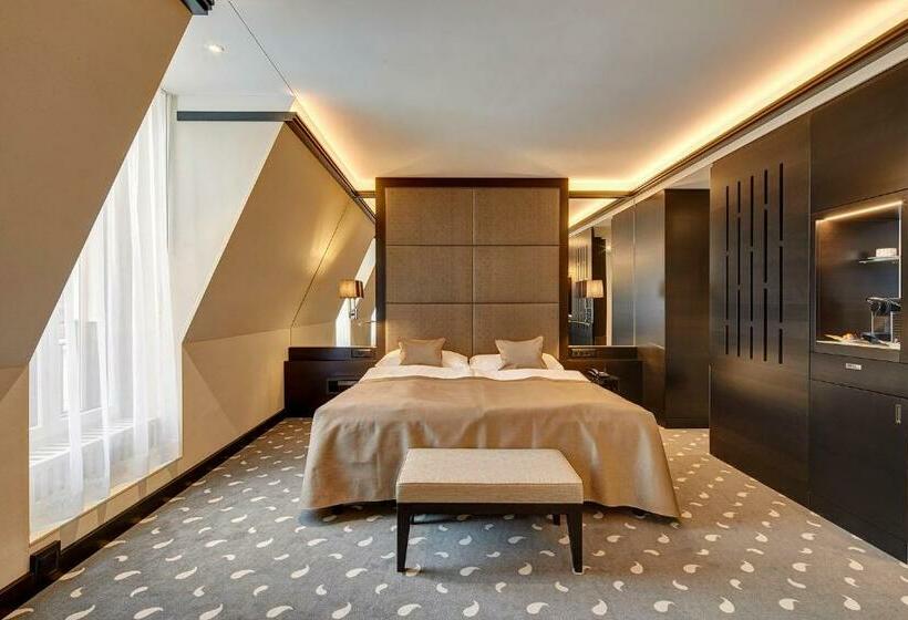 Junior Suite Deluxe, Monopol Luzern