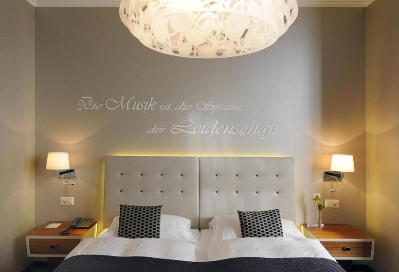 Suite, Schweizerhof Luzern