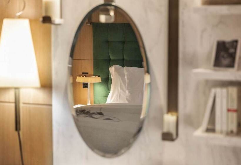 اتاق استاندارد, Schweizerhof Zermatt   A Small Luxury