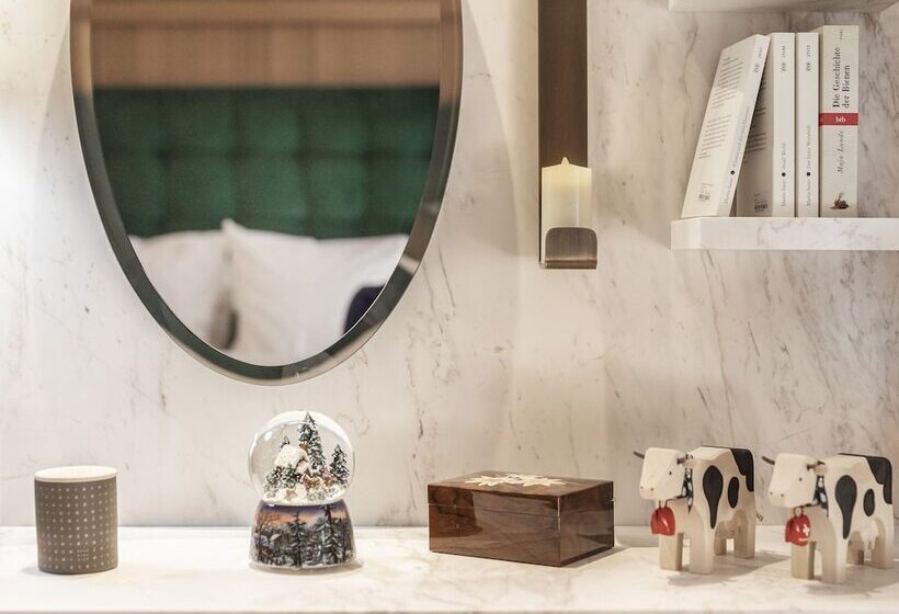 اتاق استاندارد, Schweizerhof Zermatt   A Small Luxury