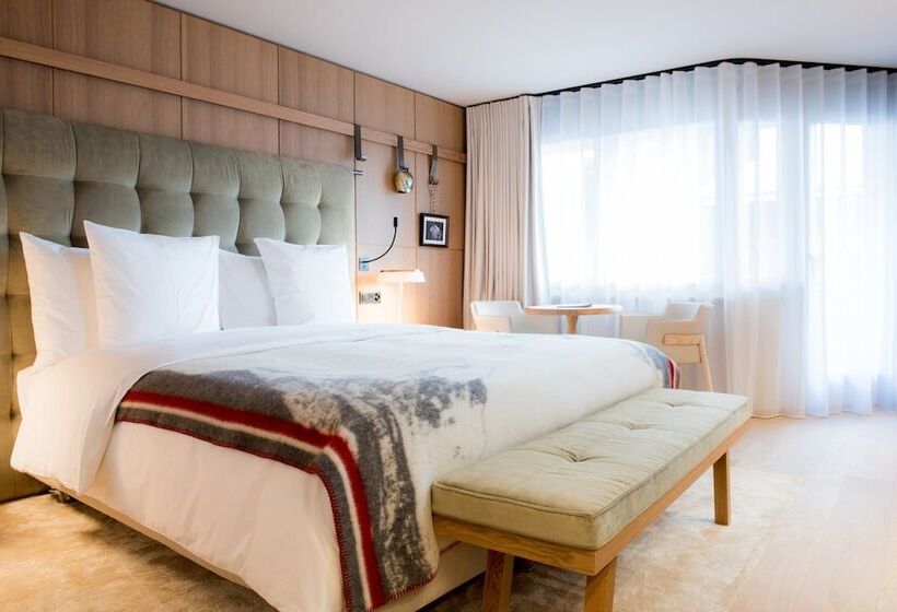 اتاق استاندارد, Schweizerhof Zermatt   A Small Luxury