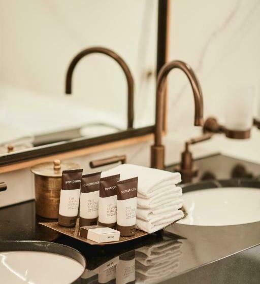 سوییت, Storchen Zürich   Lifestyle Boutique