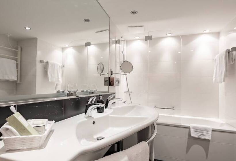 اتاق کلاسیک, Romantik Hotel Wilden Mann Luzern
