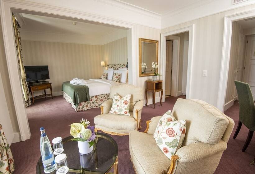 Полулюкс Вид на Озеро, Hôtel Des Trois Couronnes & Spa   The Leading Hotels Of The World