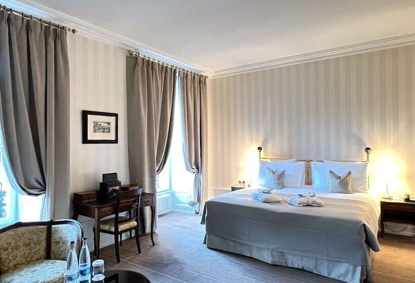 Номер Superior Вид на Город, Hôtel Des Trois Couronnes & Spa   The Leading Hotels Of The World