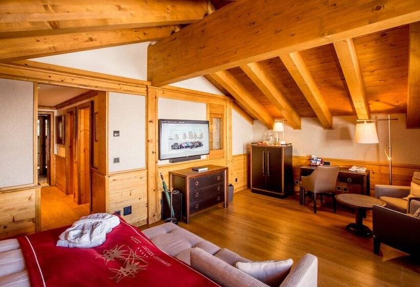 سوییت جونیور, Riffelalp Resort 2222m   Ski In & Ski Out