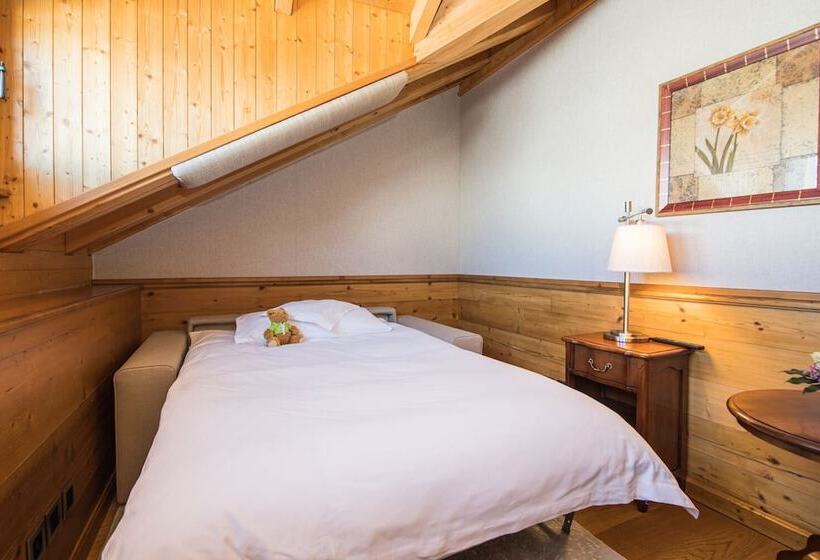 سوییت جونیور, Riffelalp Resort 2222m   Ski In & Ski Out