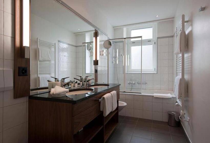 Номер Deluxe, Waldhotel & Spa Davos   For Body & Soul