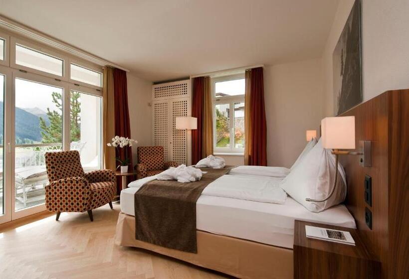 Номер Deluxe, Waldhotel & Spa Davos   For Body & Soul