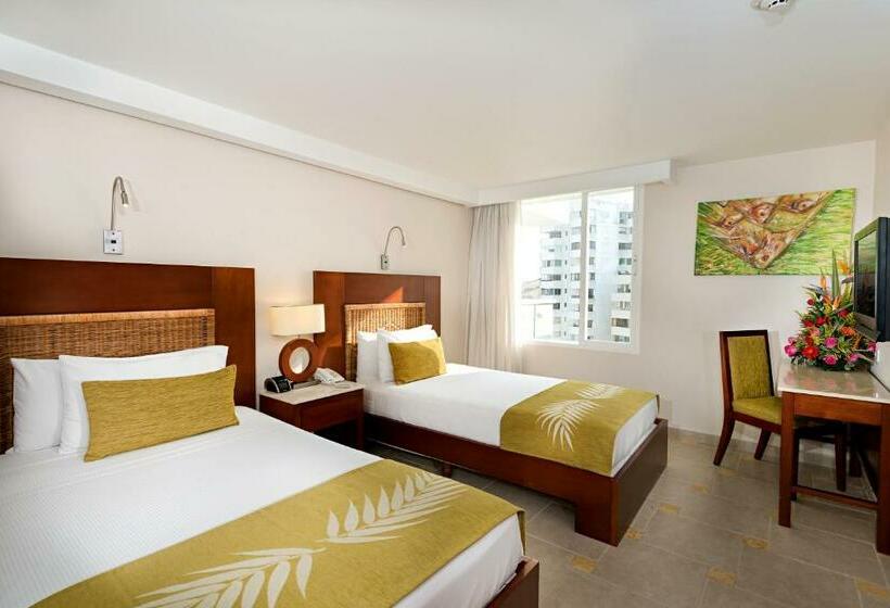 Standard Room, Dann Cartagena