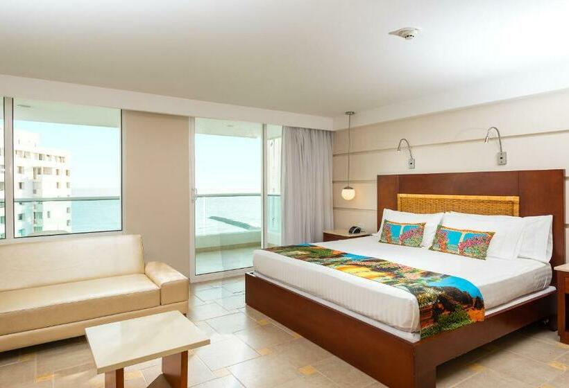 Superior Room, Dann Cartagena