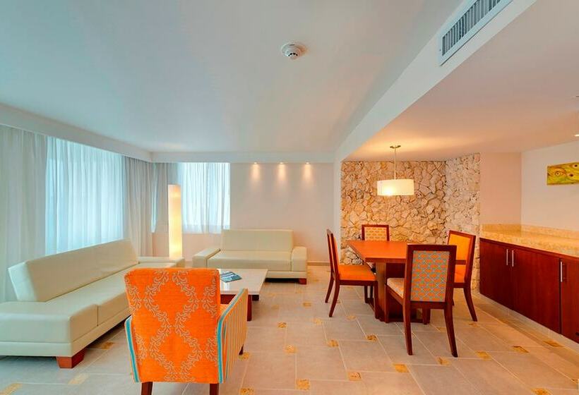 Junior Suite Vista Ciudad, Dann Cartagena