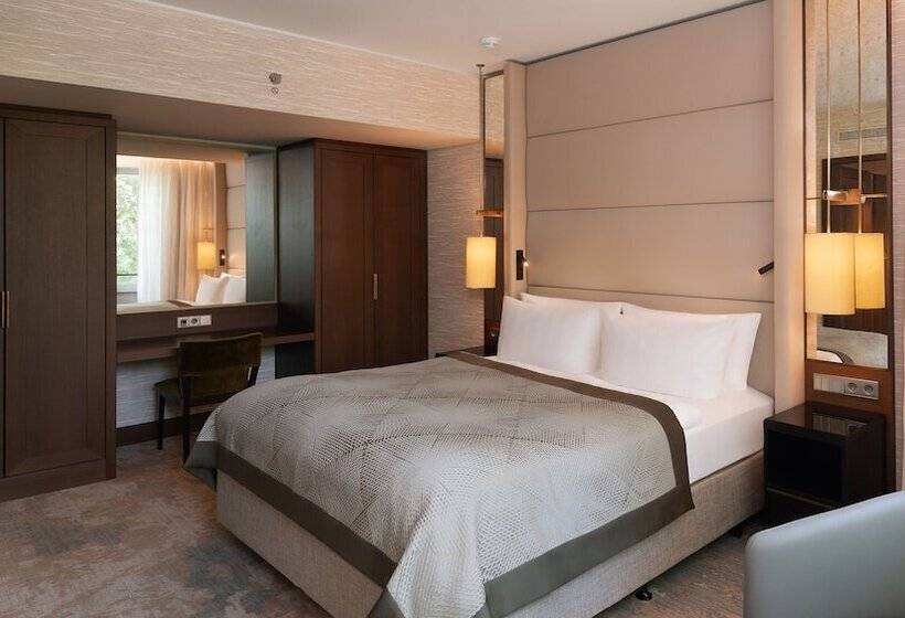 سوییت جونیور, Intercontinental Berlin, An Ihg