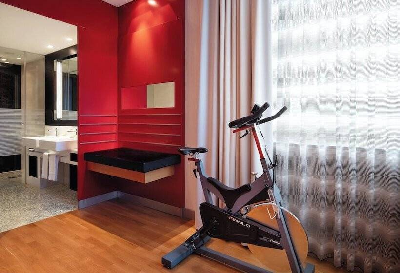 سوییت جونیور, Intercontinental Berlin, An Ihg