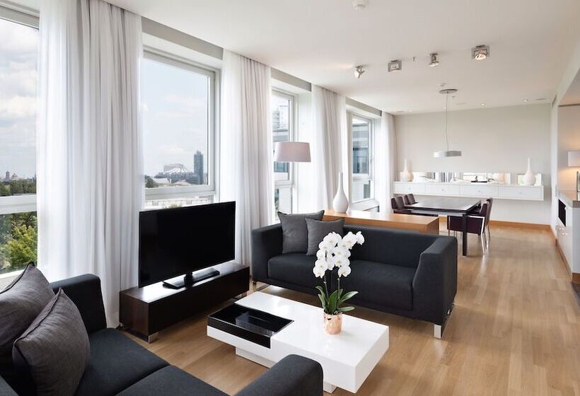 سوییت جونیور, Intercontinental Berlin, An Ihg