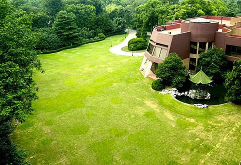 اتاق استاندارد با چشم‌انداز باغ, Cypress Hotel Jin Jiang Shanghai