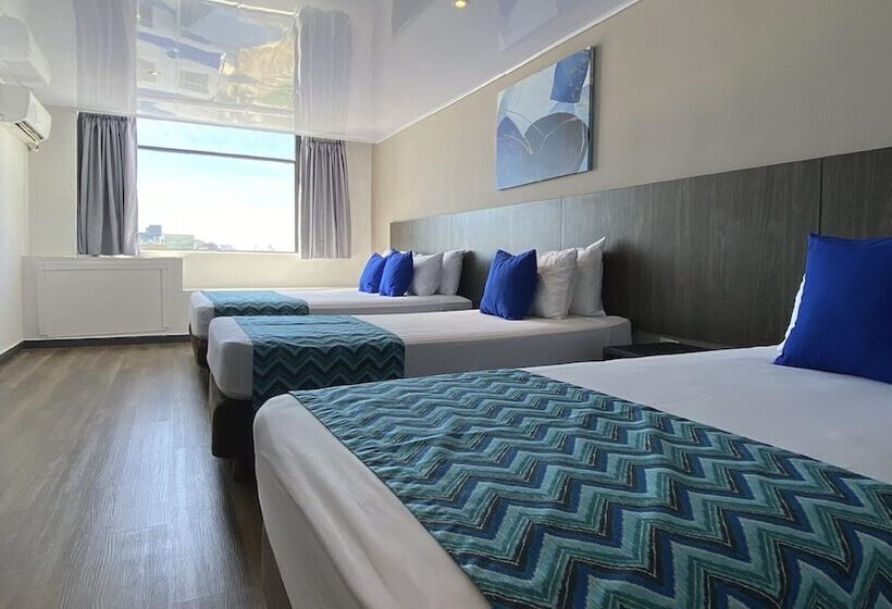 Standard Quadruple Room, On Vacation Blue Tone