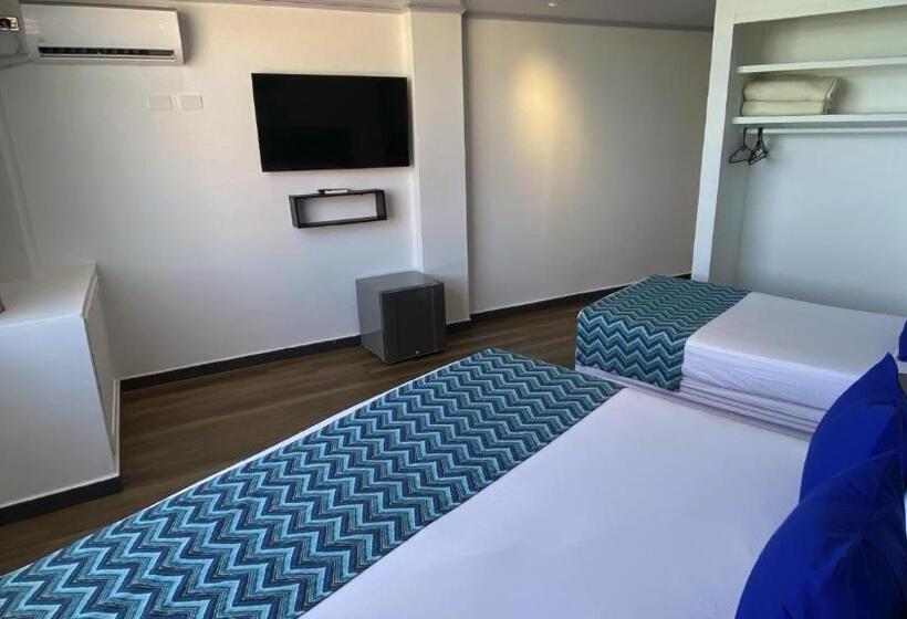 Standard Triple Room, On Vacation Blue Tone