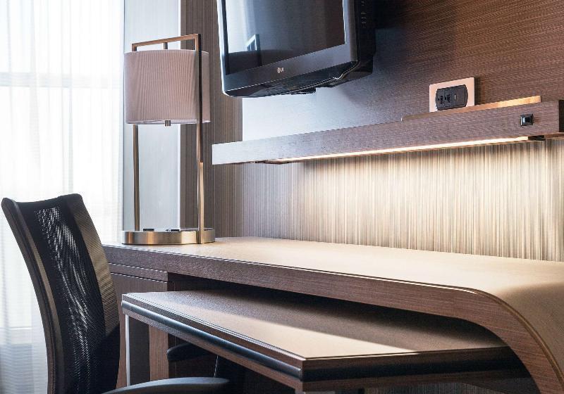 اتاق استاندارد یک نفره, Park Hotel Hamburg Arena