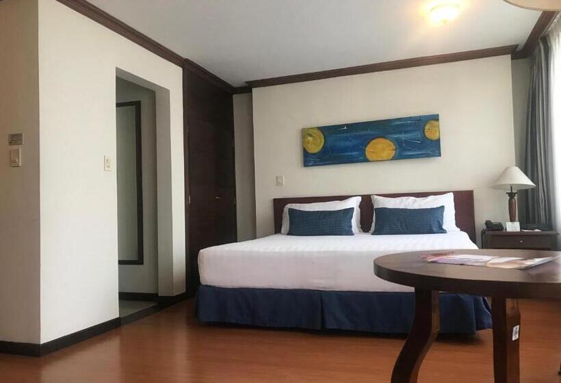 سوییت, Pop Art Hotel Las Colinas Manizales