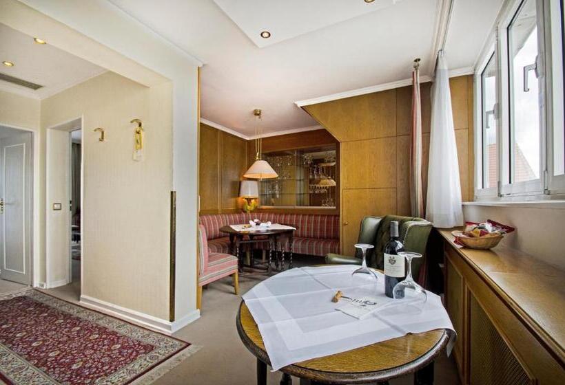Suite with lake view, Ringhotel Seehof