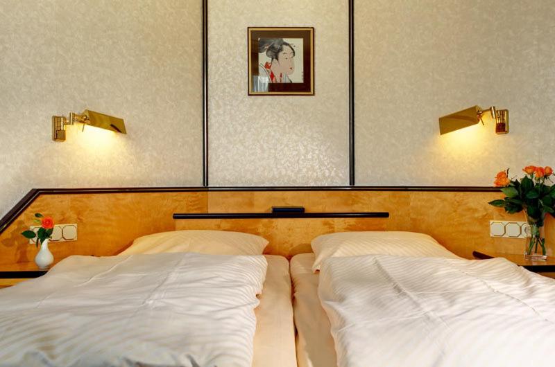 Standard Triple Room, Senator Hamburg