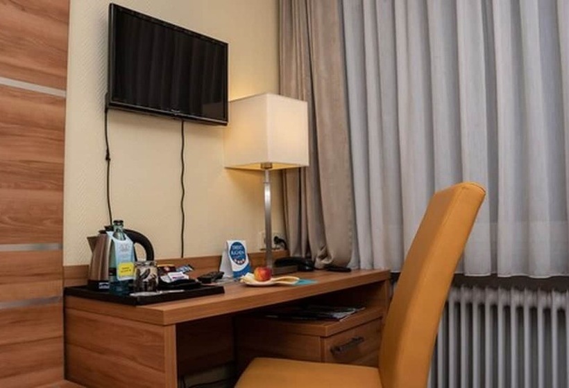 اتاق استاندارد یک نفره, Kiek In Hotel Zur Einkehr