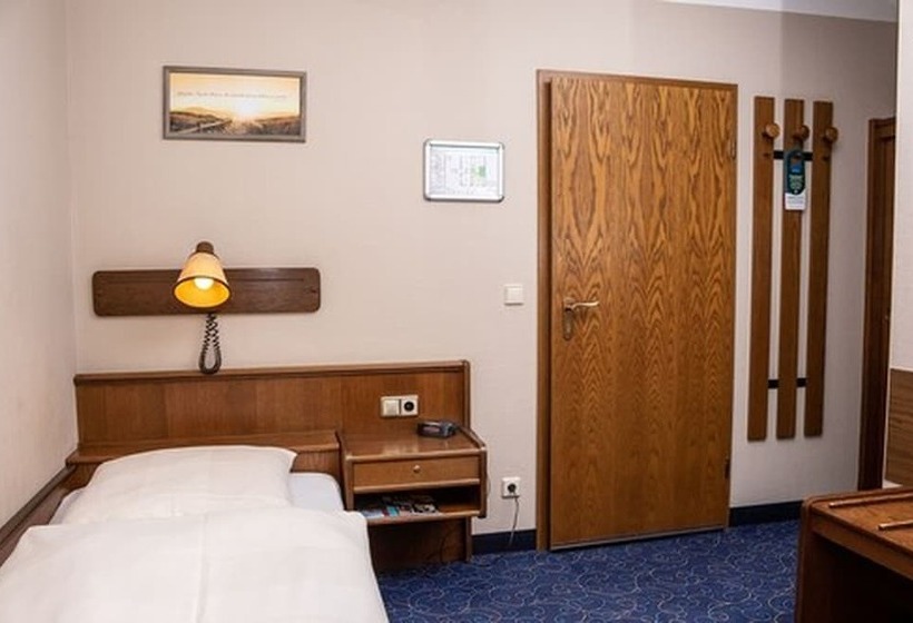 اتاق استاندارد یک نفره, Kiek In Hotel Zur Einkehr