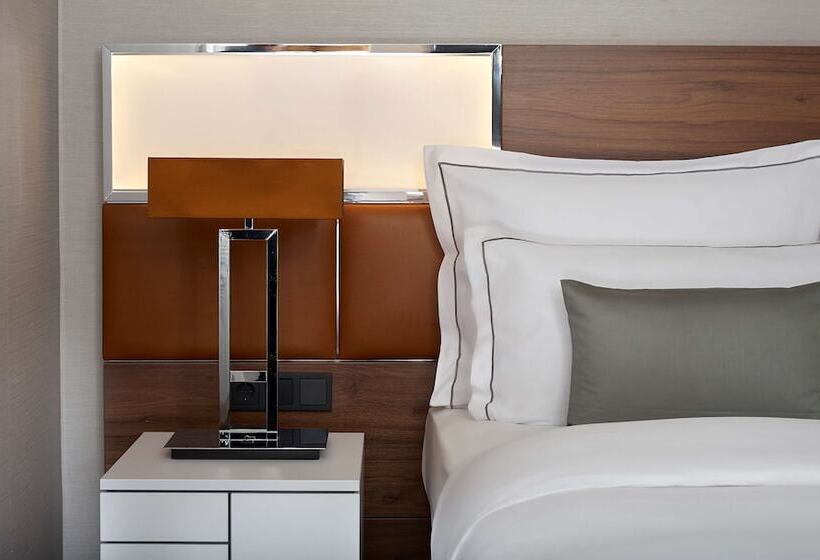 اتاق استاندارد, Reichshof Hotel Hamburg