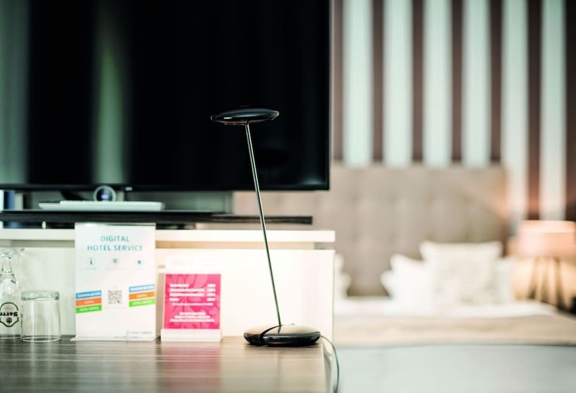 سوئیت پریمیوم, City Hotel Bosse