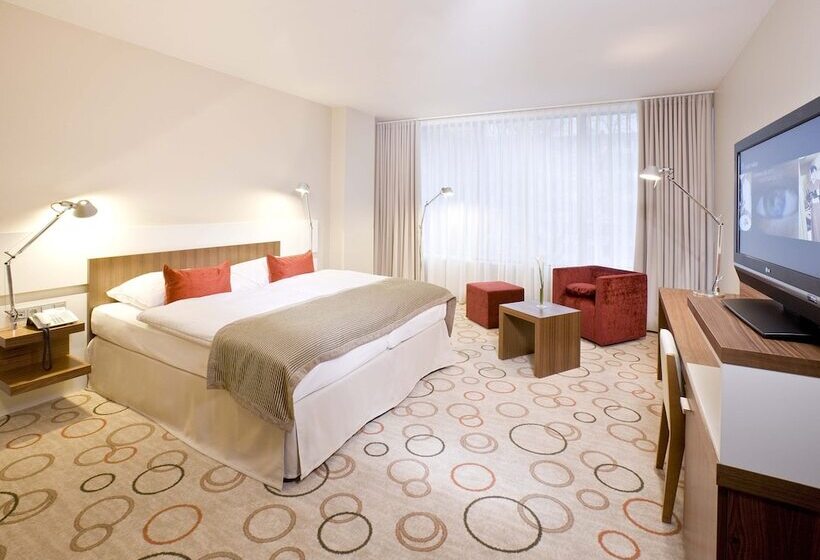 Habitació Executiva, Clayton Hotel Düsseldorf City Centre