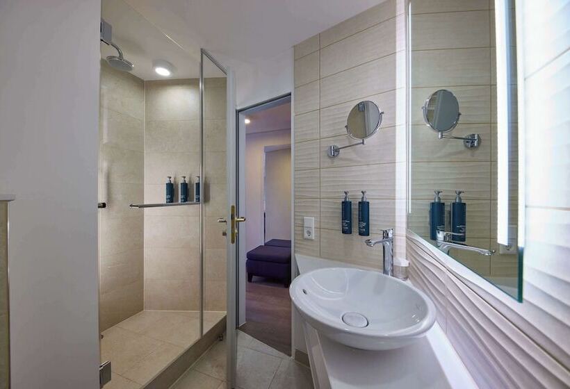 Quarto standard, Doubletree By Hilton Hannover Schweizerhof