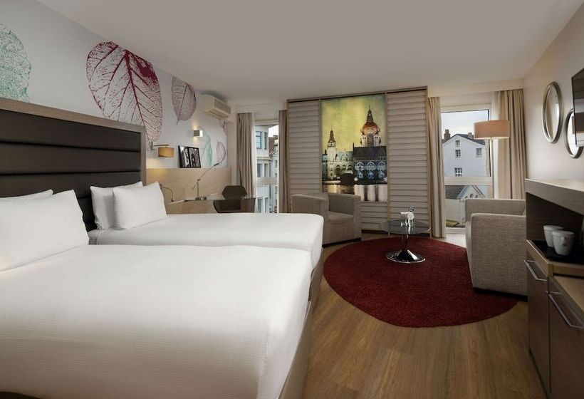 标准间带双人床, Doubletree By Hilton Hannover Schweizerhof