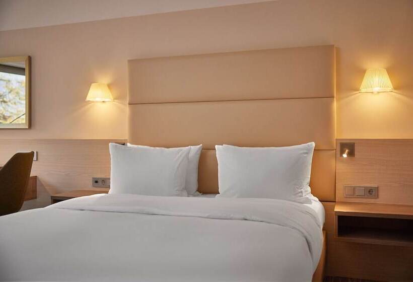 Quarto standart cama de casal, Doubletree By Hilton Hannover Schweizerhof