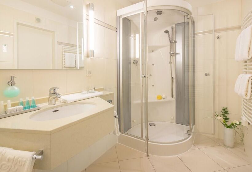 Номер Комфорт, Essener Hof; Sure Hotel Collection By Best Western