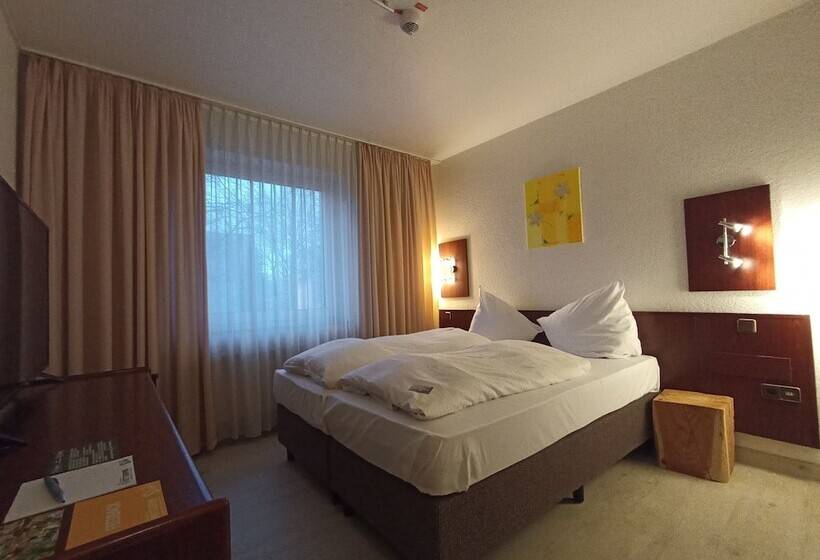 اتاق استاندارد, Gartenhotel Fettehenne