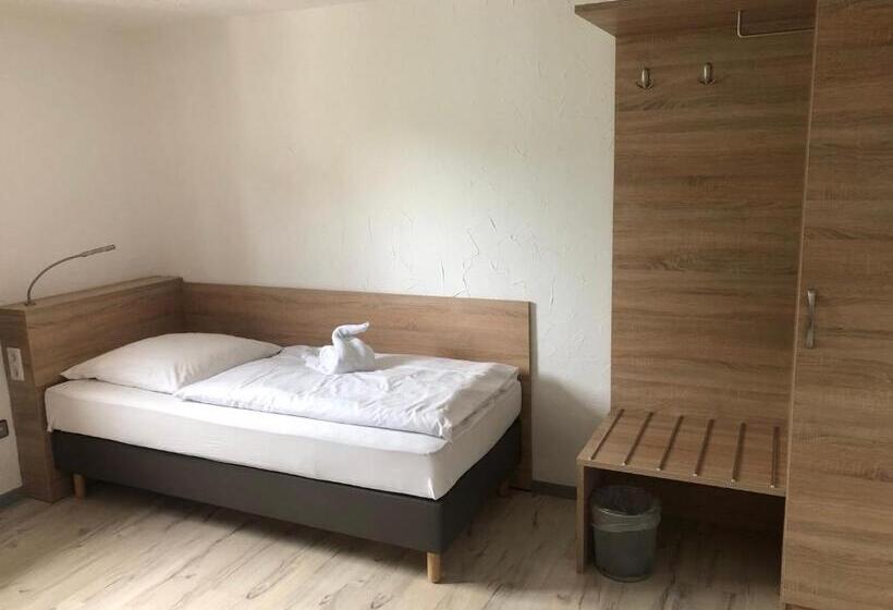 اتاق استاندارد یک نفره, & Gastropark Loemühle