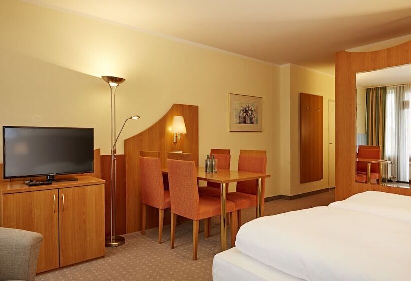 اتاق استاندارد, H+ Hotel Willingen