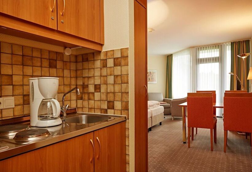 اتاق استاندارد با چشم‌انداز, H+ Hotel Willingen