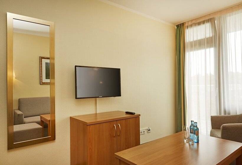 اتاق خانوادگی, H+ Hotel Willingen