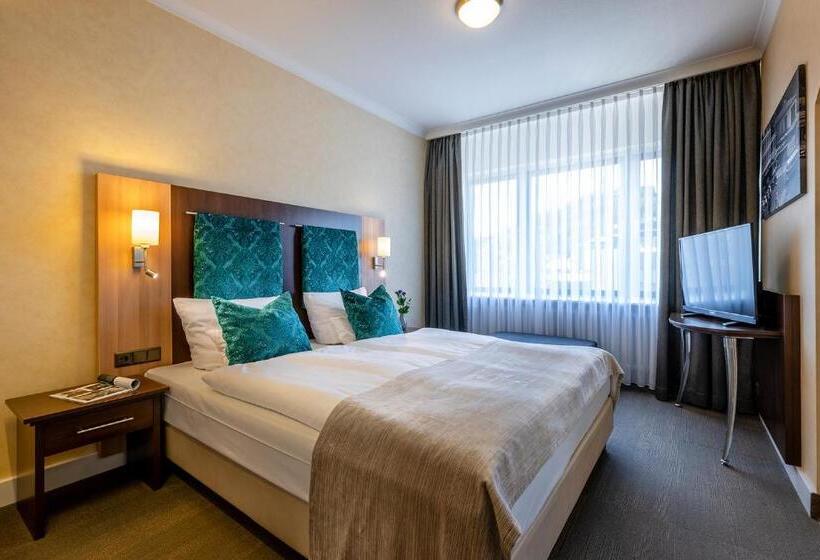 سوییت, Insel Hotel Bonn   Superior