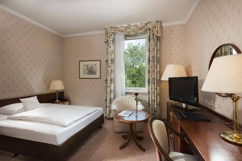اتاق سوپریور یک تخته, Maritim Hotel Bad Wildungen