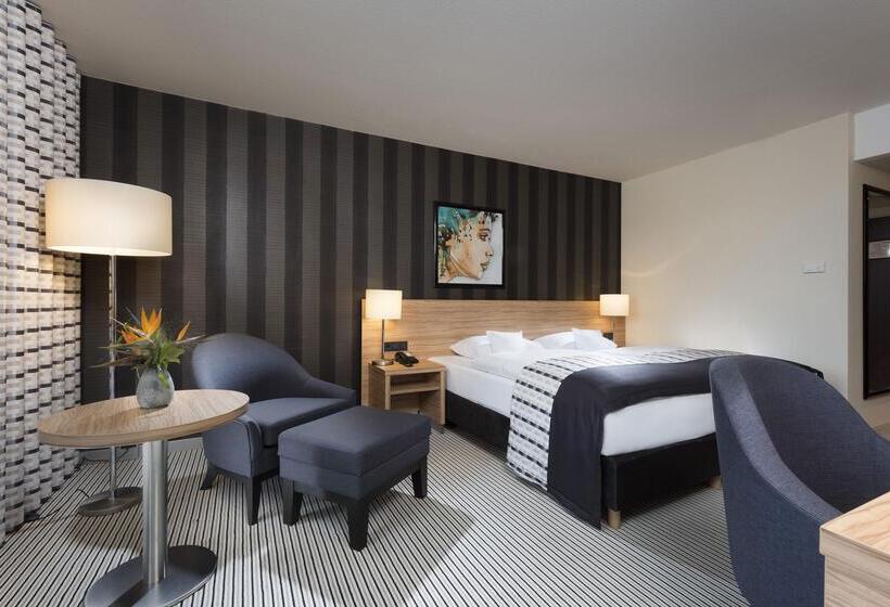 اتاق راحتی, Maritim Hotel Königswinter