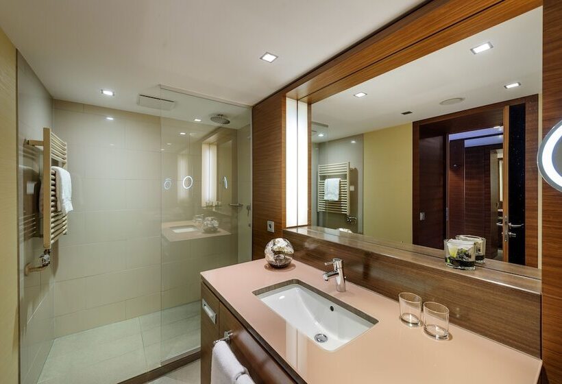 سوییت پرستیژ, Mercure Hotel Düsseldorf City Center